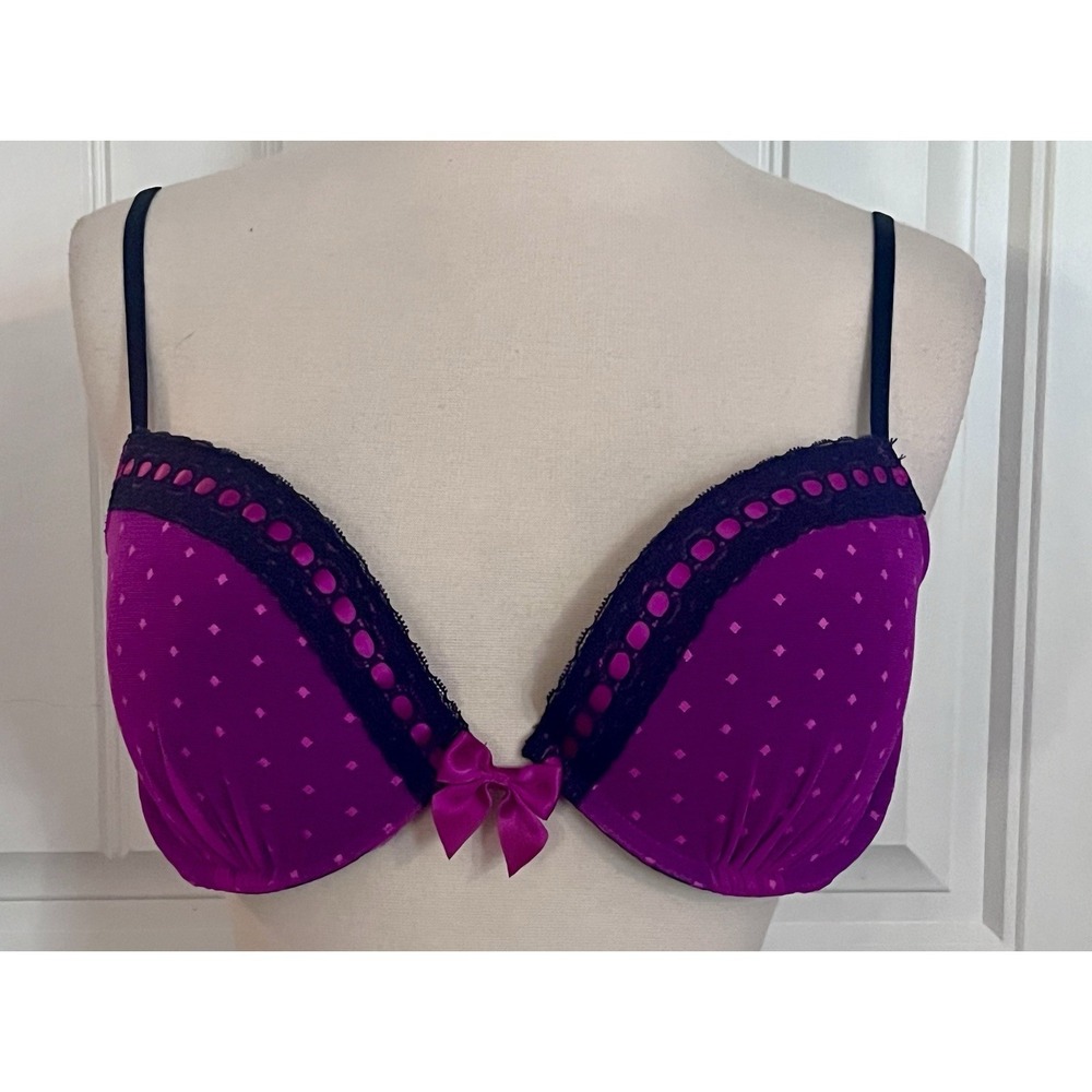 Victorias Secret Purple Lace Push Up Bra Underwire 36D Padded 549